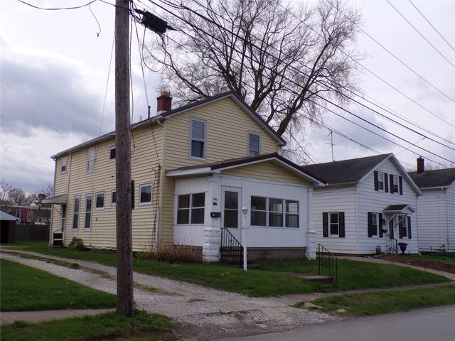 121 VINE Street, Girard, PA 16417