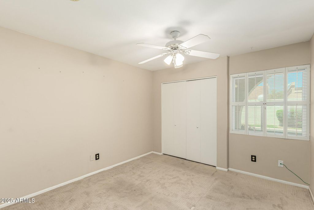 property-img