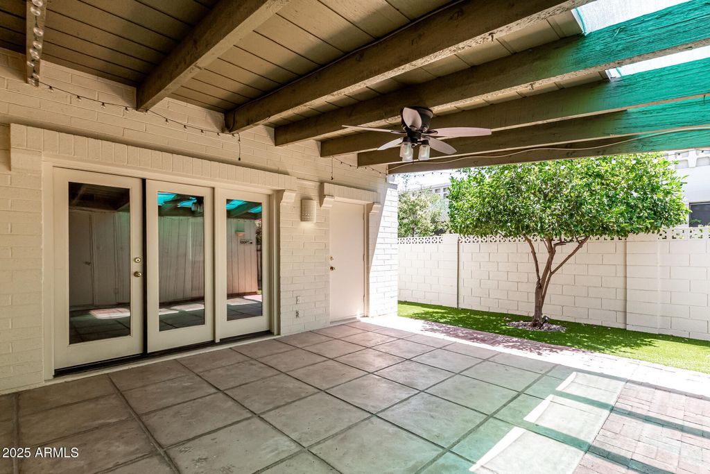 property-img