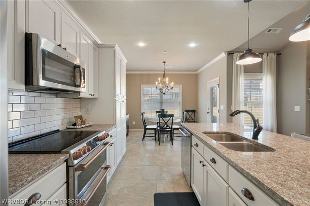 3876 Benjamin Lane, Springdale, AR 72764