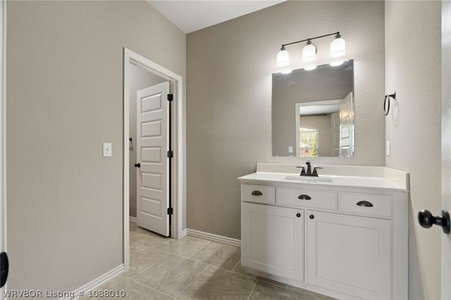 3876 Benjamin Lane, Springdale, AR 72764