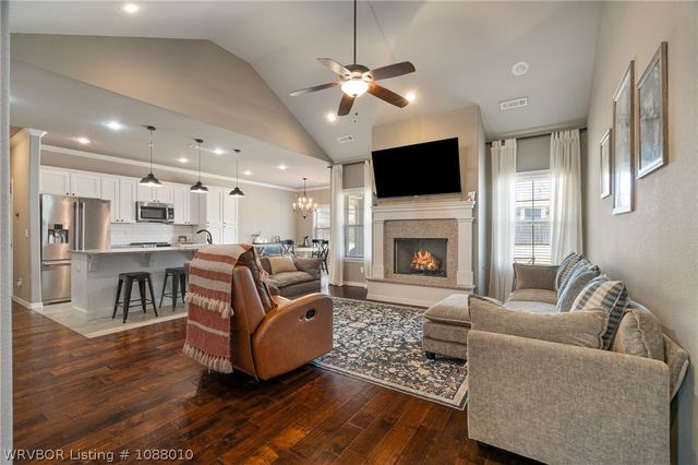 3876 Benjamin Lane, Springdale, AR 72764