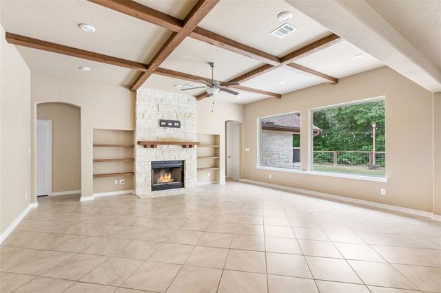 2126 Bambi Court, Cleveland, TX 77328