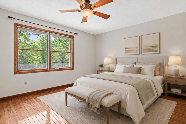 238 Glen Circle, River Falls, WI 54022