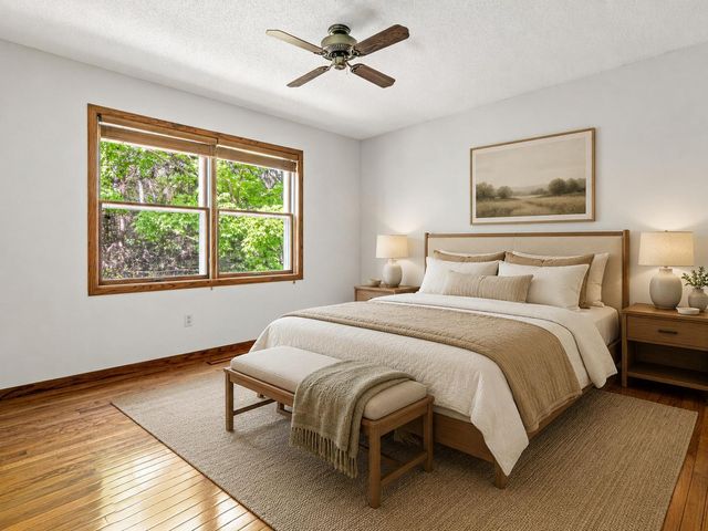 238 Glen Circle, River Falls, WI 54022