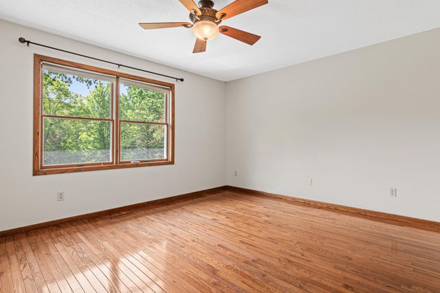 238 Glen Circle, River Falls, WI 54022