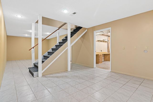 238 Glen Circle, River Falls, WI 54022