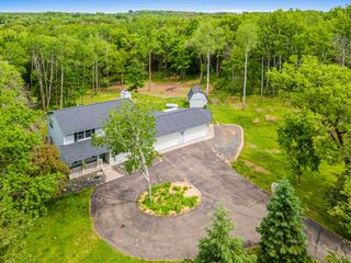 238 Glen Circle, River Falls, WI 54022