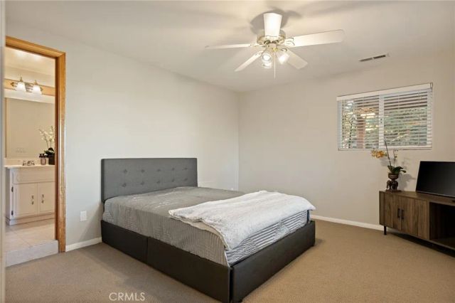 30906 Live Oak, Running Springs, CA 92382