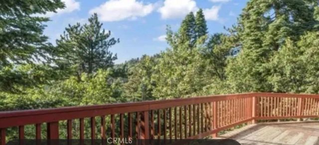 30906 Live Oak, Running Springs, CA 92382