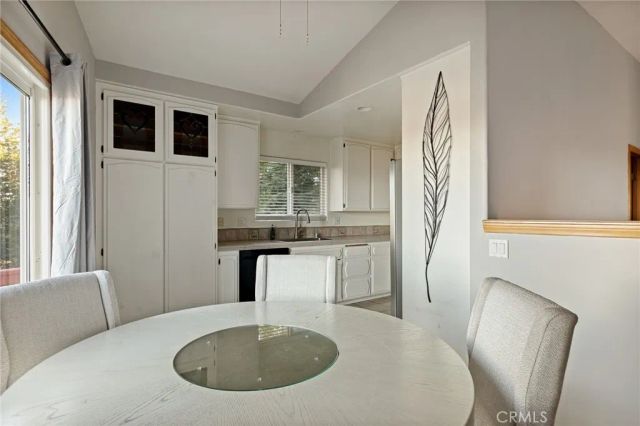 30906 Live Oak, Running Springs, CA 92382