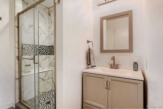 6556 S Adams Court, Littleton, CO 80121