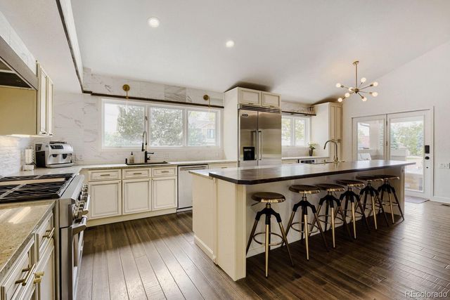 6556 S Adams Court, Littleton, CO 80121