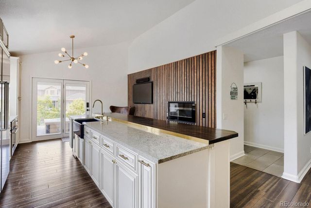 6556 S Adams Court, Littleton, CO 80121