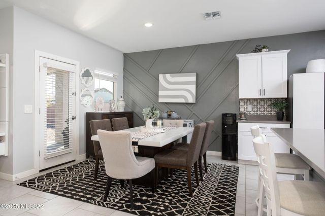 12481 W Mieko Lane, Marana, AZ 85653