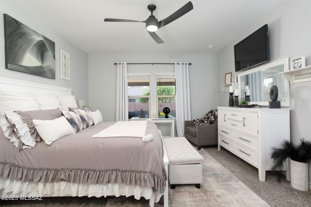 12481 W Mieko Lane, Marana, AZ 85653