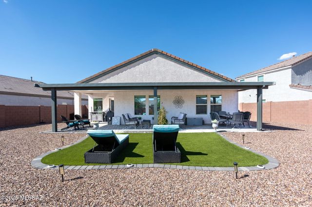 12481 W Mieko Lane, Marana, AZ 85653