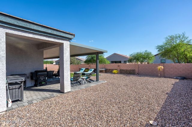 12481 W Mieko Lane, Marana, AZ 85653