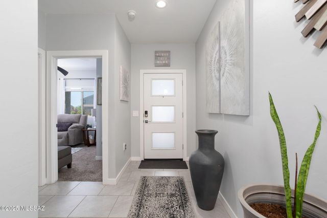 12481 W Mieko Lane, Marana, AZ 85653