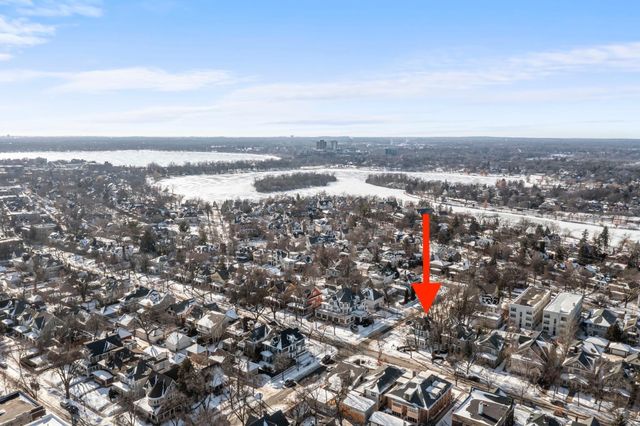 2320 Humboldt Avenue S, Minneapolis, MN 55405