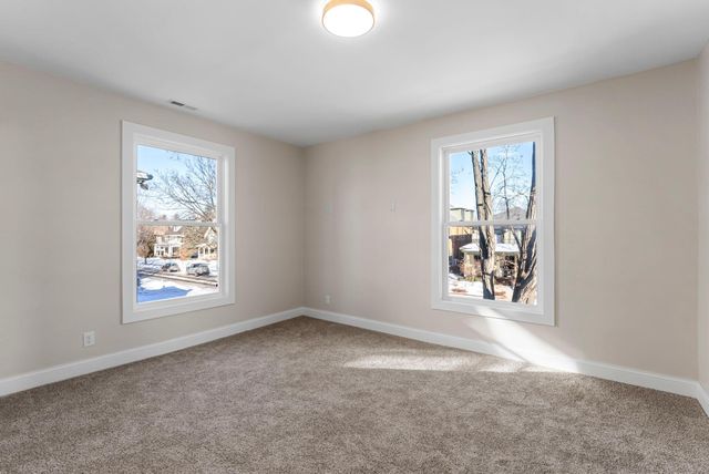 2320 Humboldt Avenue S, Minneapolis, MN 55405