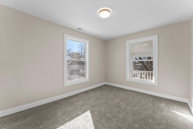 2320 Humboldt Avenue S, Minneapolis, MN 55405