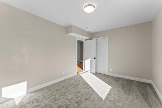 2320 Humboldt Avenue S, Minneapolis, MN 55405