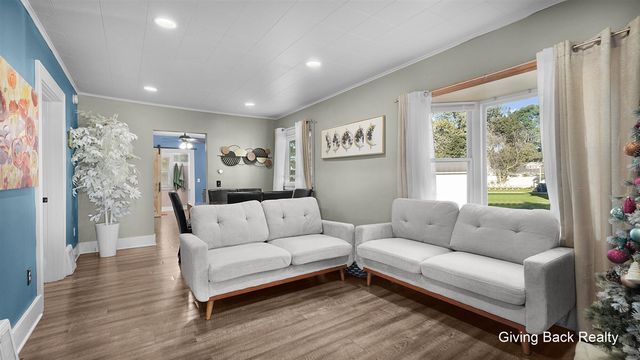1503 Burton Street, Wyoming, MI 49509