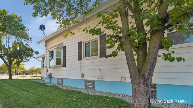 1503 Burton Street, Wyoming, MI 49509