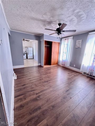 374 Tenney Avenue, Youngstown, OH 44405