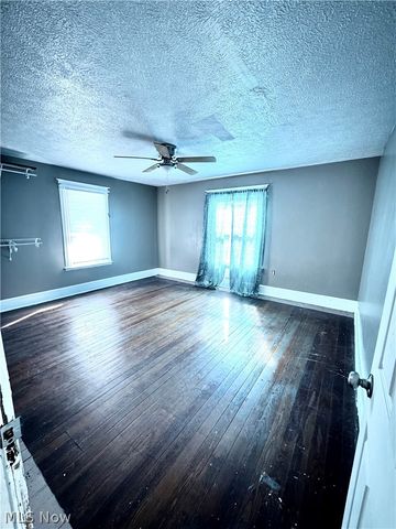 374 Tenney Avenue, Youngstown, OH 44405