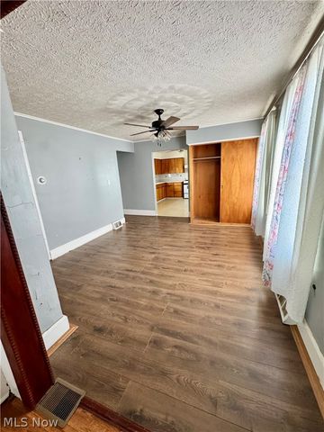 374 Tenney Avenue, Youngstown, OH 44405