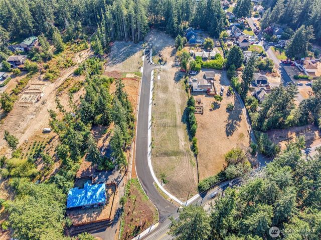 2 Windham Lane, Bremerton, WA 98311