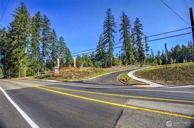 2 Windham Lane, Bremerton, WA 98311