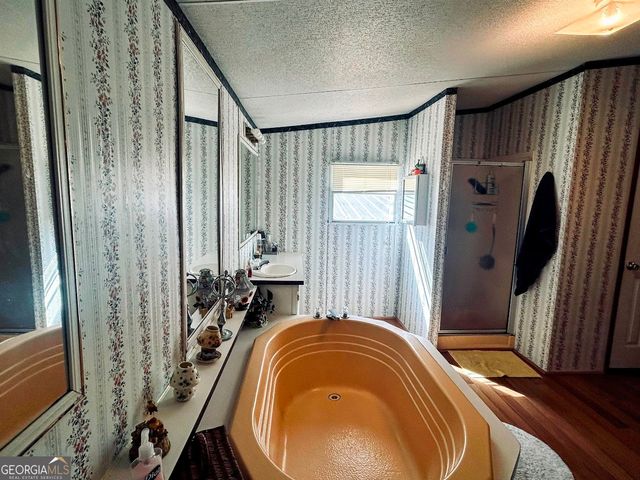 156 Flatrock Road, Eatonton, GA 31024