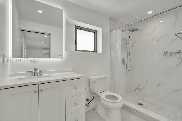 30 NW 41st Street 1, Miami, FL 33127