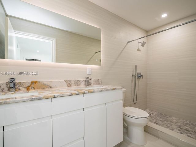30 NW 41st Street 1, Miami, FL 33127