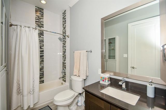 1917 Potomac Drive A, Houston, TX 77057