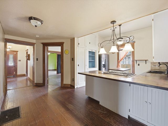 600 Williams Street, Waxahachie, TX 75165