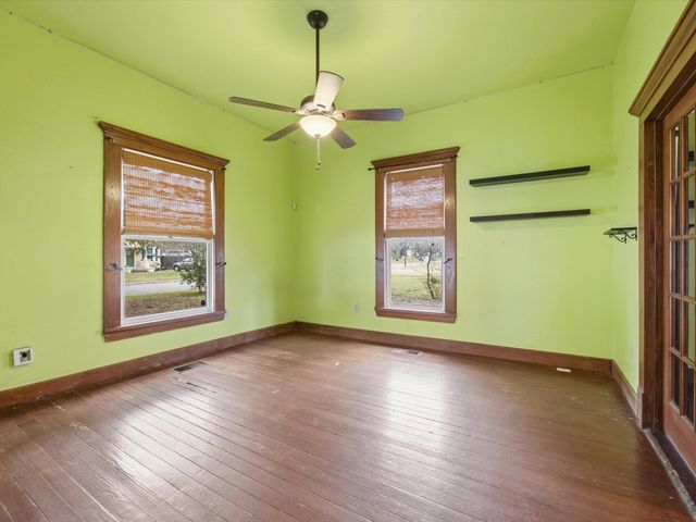 600 Williams Street, Waxahachie, TX 75165