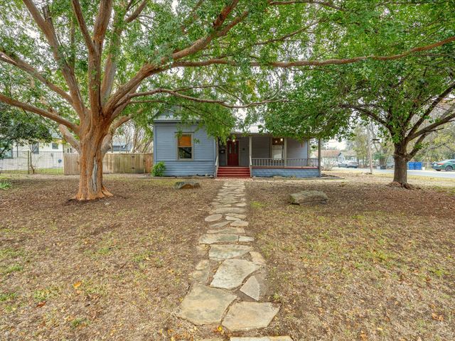 600 Williams Street, Waxahachie, TX 75165