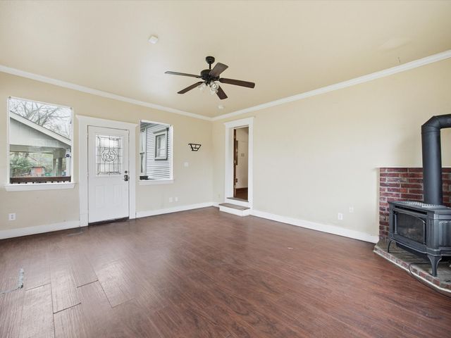 600 Williams Street, Waxahachie, TX 75165