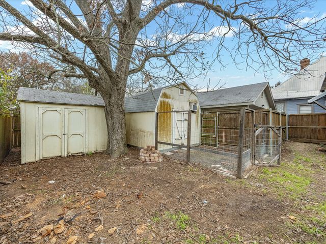 600 Williams Street, Waxahachie, TX 75165