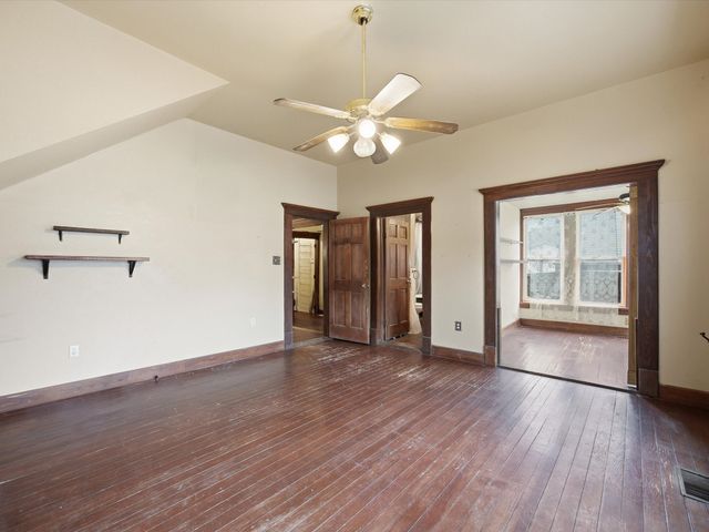 600 Williams Street, Waxahachie, TX 75165