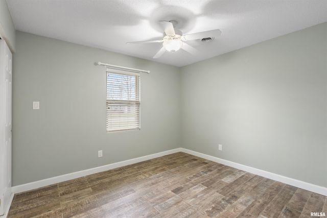 3029 TEAKWOOD Drive, Herrin, IL 62948