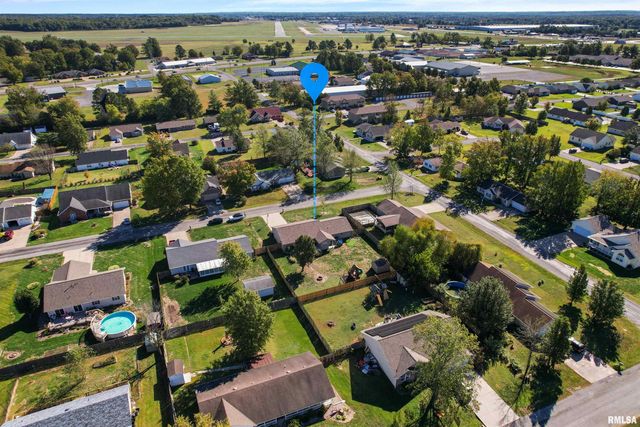 3029 TEAKWOOD Drive, Herrin, IL 62948