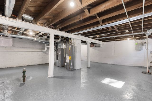 1315 Benton Street, Rockford, IL 61107