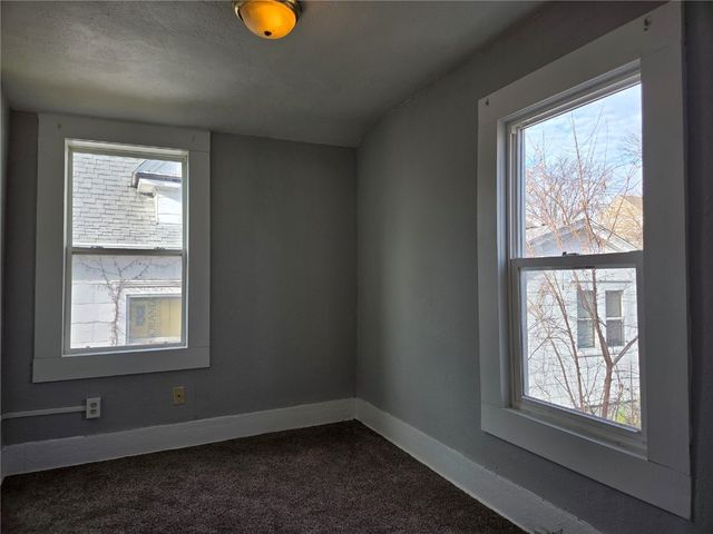 1118 2nd Avenue SW, Cedar Rapids, IA 52404