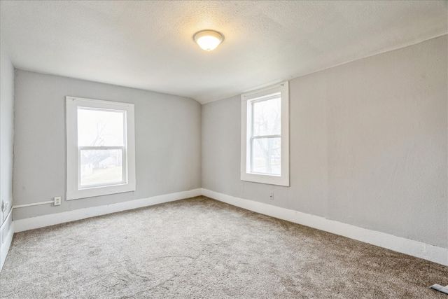 1118 2nd Avenue SW, Cedar Rapids, IA 52404