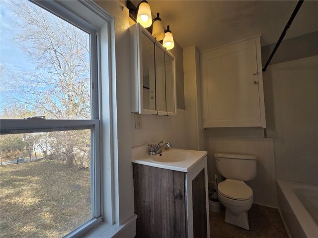 1118 2nd Avenue SW, Cedar Rapids, IA 52404